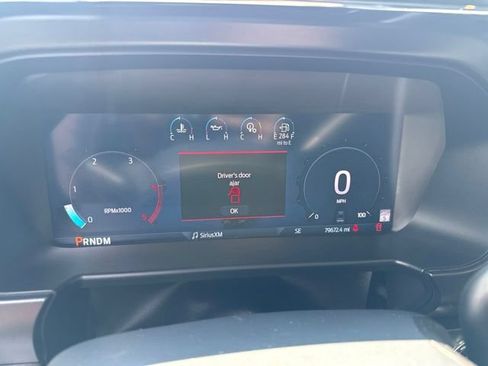 Used 2023 Ford F250 Lariat w/ Lariat Ultimate Package AWD/4WD image 6