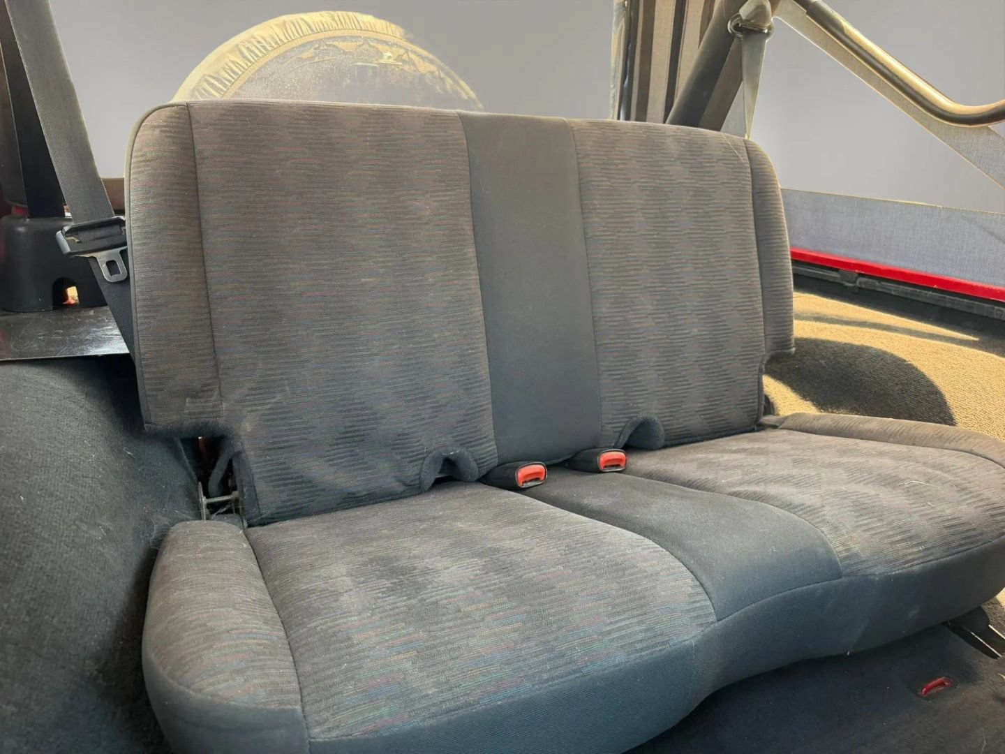 Used 2005 Jeep Wrangler Unlimited Rubicon AWD/4WD image 16