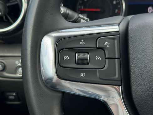 Used 2023 Chevrolet Blazer LT image 25