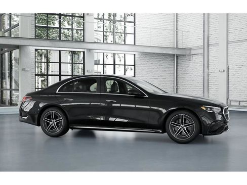New 2026 Mercedes-Benz E 350 4MATIC Sedan image 14
