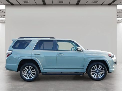Used 2022 Toyota 4Runner TRD Sport w/ Technology Package AWD/4WD image 7