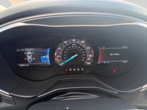 Used 2020 Ford Fusion SE AWD/4WD image 14