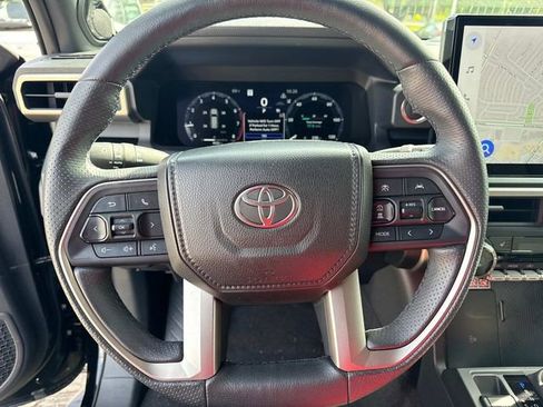 Used 2025 Toyota 4Runner Limited image 28