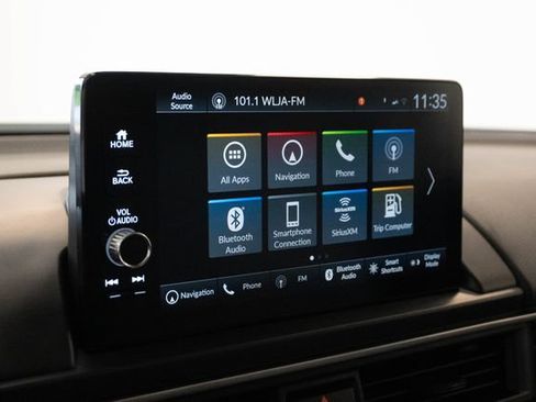 Used 2025 Honda Pilot Elite image 6