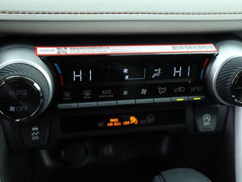 New 2025 Toyota RAV4 XLE image 9