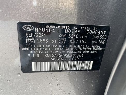 Used 2025 Genesis G80 2.5T image 27