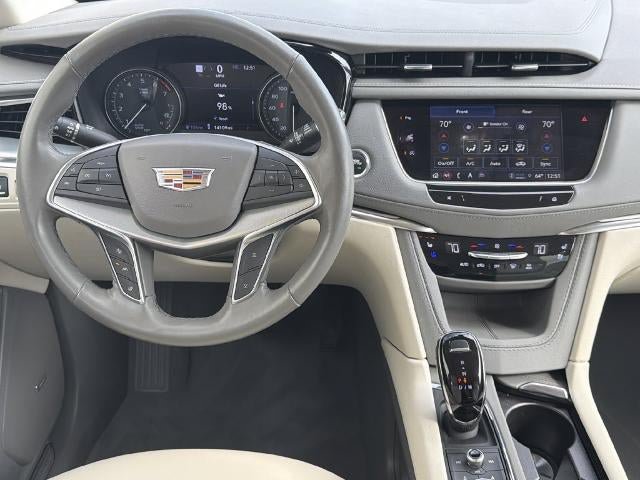 Certified 2024 Cadillac XT5 Premium Luxury w/ Technology Package FWD image 25