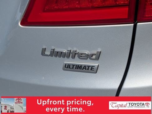 Used 2015 Hyundai Santa Fe Limited w/ Option Group 04 FWD image 28
