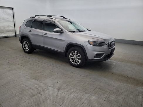 Used 2019 Jeep Cherokee Latitude Plus w/ Cold Weather Group image 11