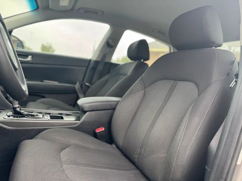 Used 2018 Kia Optima LX FWD image 18