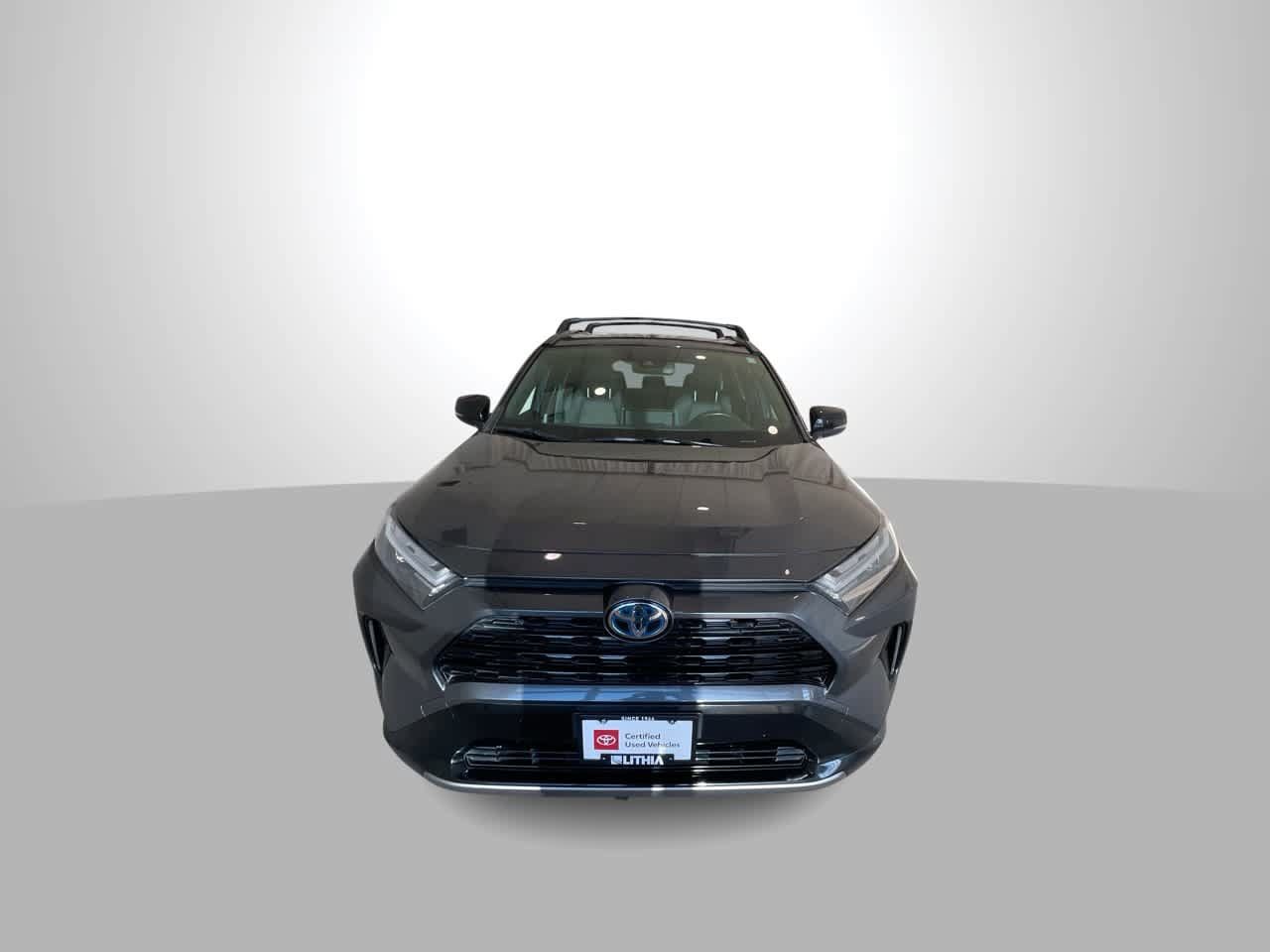 Certified 2022 Toyota RAV4 XSE w/ XSE Grade Weather Package AWD/4WD image 3