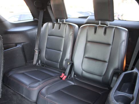 Used 2017 Ford Explorer Sport AWD/4WD image 26