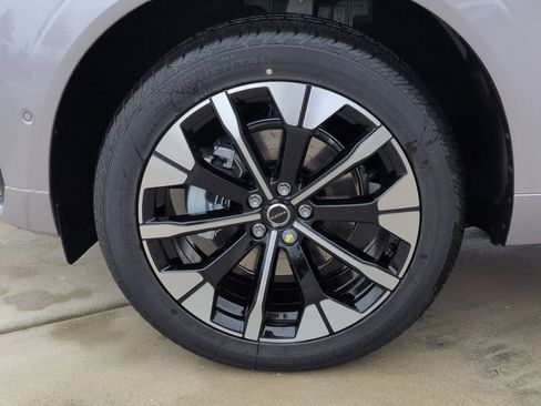 New 2026 Volvo XC60 B5 Plus w/ Protection Package Premier image 12