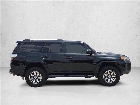 Used 2016 Toyota 4Runner Trail AWD/4WD image 4