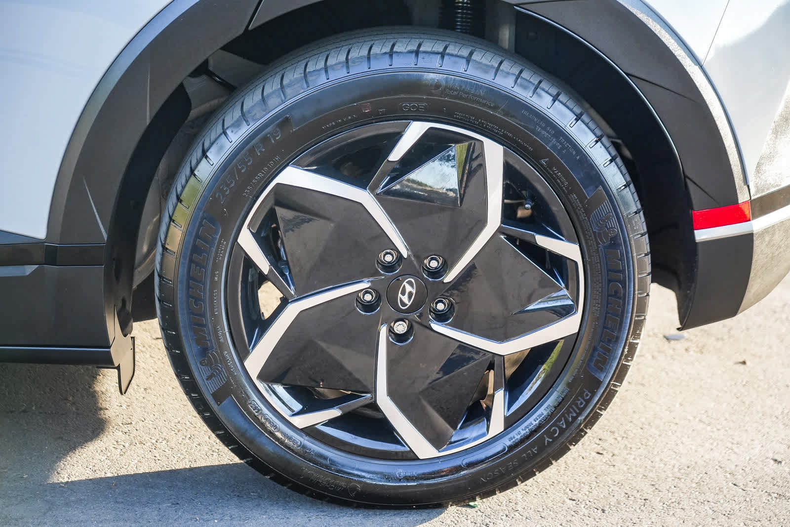 Used 2024 Hyundai Ioniq 5 SEL RWD image 10