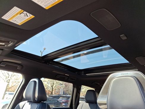 New 2026 INFINITI QX80 4WD image 11