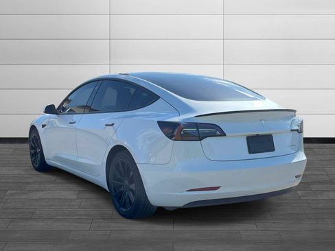 Used 2022 Tesla Model 3 Long Range AWD/4WD image 5