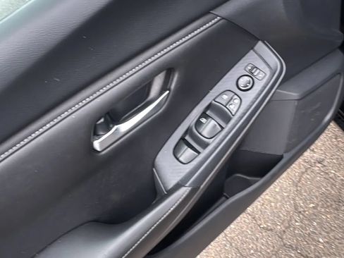 Used 2023 Nissan Sentra SV FWD image 10