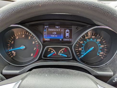 Used 2016 Ford Escape S image 23