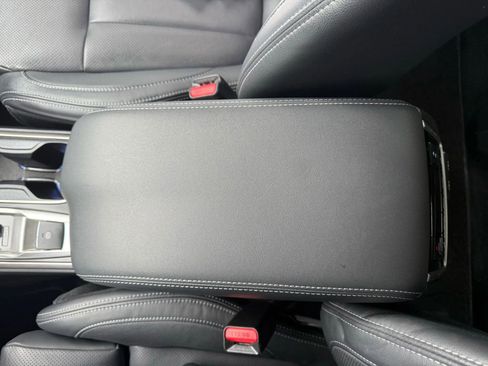 Used 2020 Subaru Ascent Limited w/ Technology Package image 30