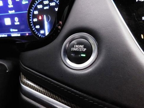 Used 2021 Cadillac XT5 Sportv w/ Platinum Package image 34