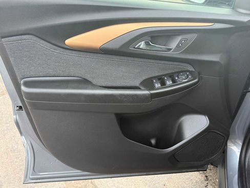 Used 2022 Chevrolet TrailBlazer ACTIV image 11