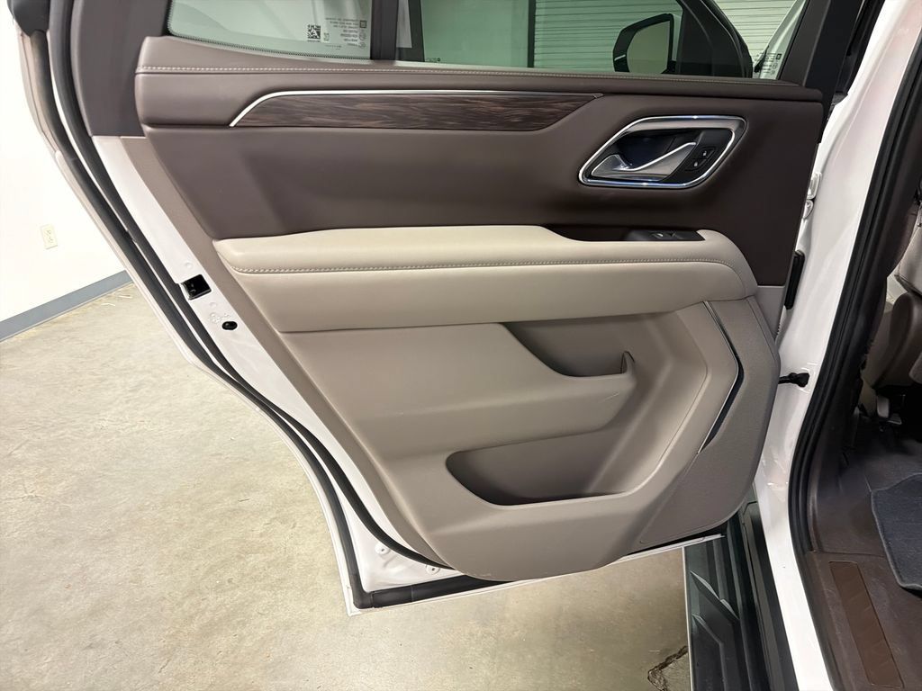 Used 2023 Chevrolet Tahoe LS RWD image 27