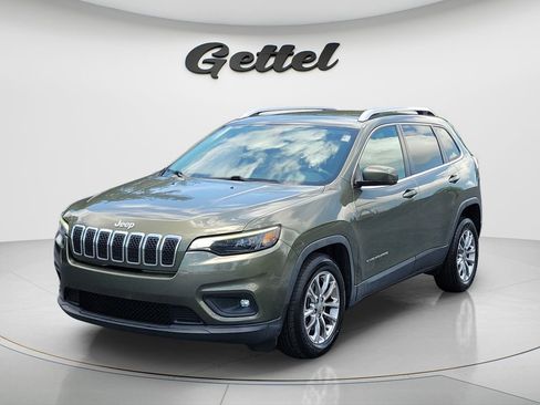 Used 2019 Jeep Cherokee Latitude Plus FWD image 1