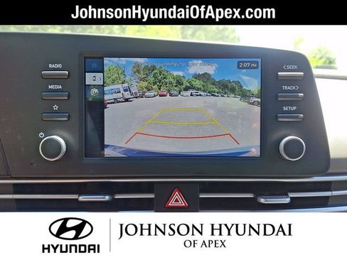 Certified 2025 Hyundai Elantra Sport FWD image 17