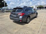 Used 2018 Subaru Outback 3.6R Limited image 3