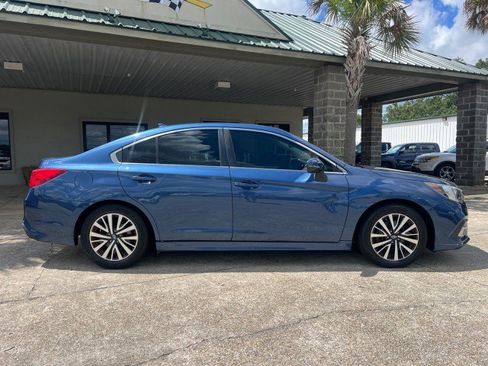 Used 2019 Subaru Legacy 2.5i Premium image 3