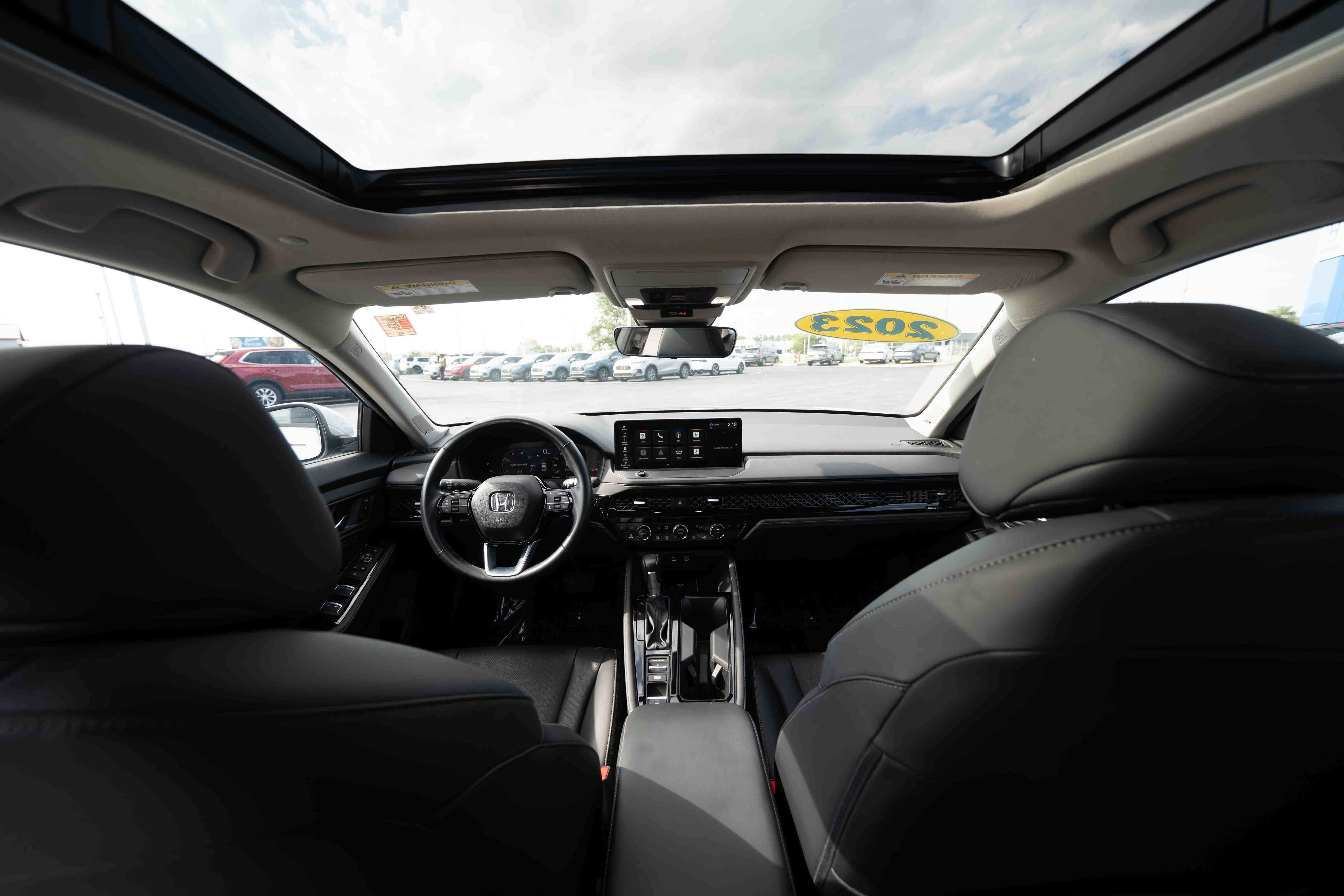 Certified 2023 Honda Accord Touring image 19