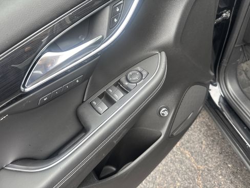 Used 2023 Buick Envision Essence AWD/4WD image 16
