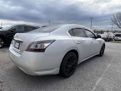 Used 2013 Nissan Maxima 3.5 SV w/ Cold Pkg image 7