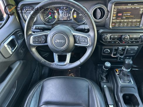 Certified 2022 Jeep Wrangler Unlimited Sahara w/ Cold Weather Group AWD/4WD image 15