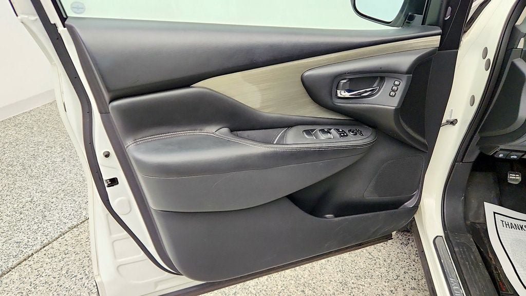 Used 2018 Nissan Murano SL AWD/4WD image 11