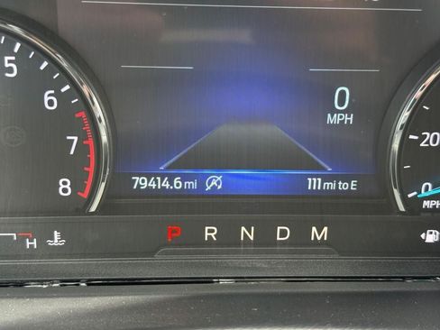 Used 2020 Ford Explorer XLT w/ Equipment Group 202A AWD/4WD image 18