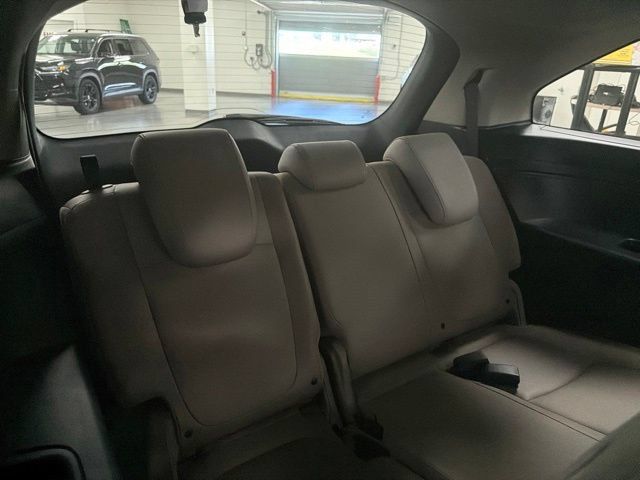 Used 2018 Honda Odyssey EX-L image 13