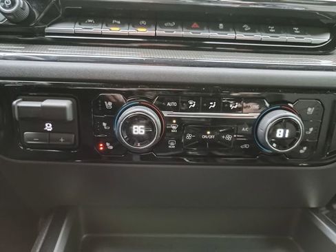 Certified 2023 Chevrolet Silverado 1500 ZR2 w/ Technology Package image 20