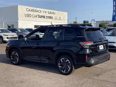 New 2025 Subaru Forester Limited w/ Popular Package image 4