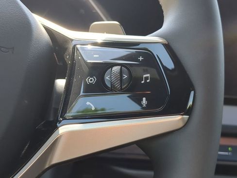 Used 2025 BMW X3 xDrive30i w/ Convenience Package image 22