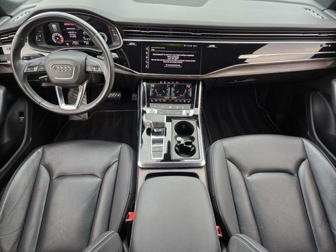 Used 2021 Audi Q8 Premium Plus w/ Premium Plus Package AWD/4WD image 35