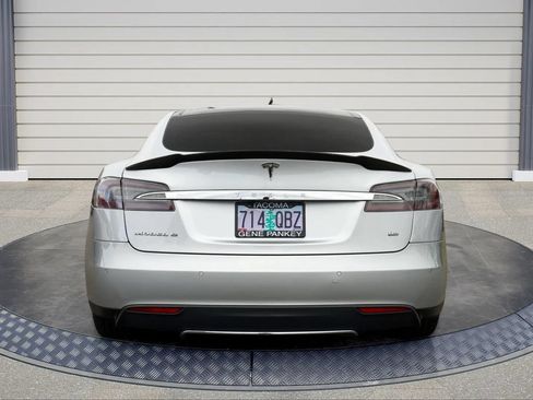 Used 2013 Tesla Model S RWD image 6