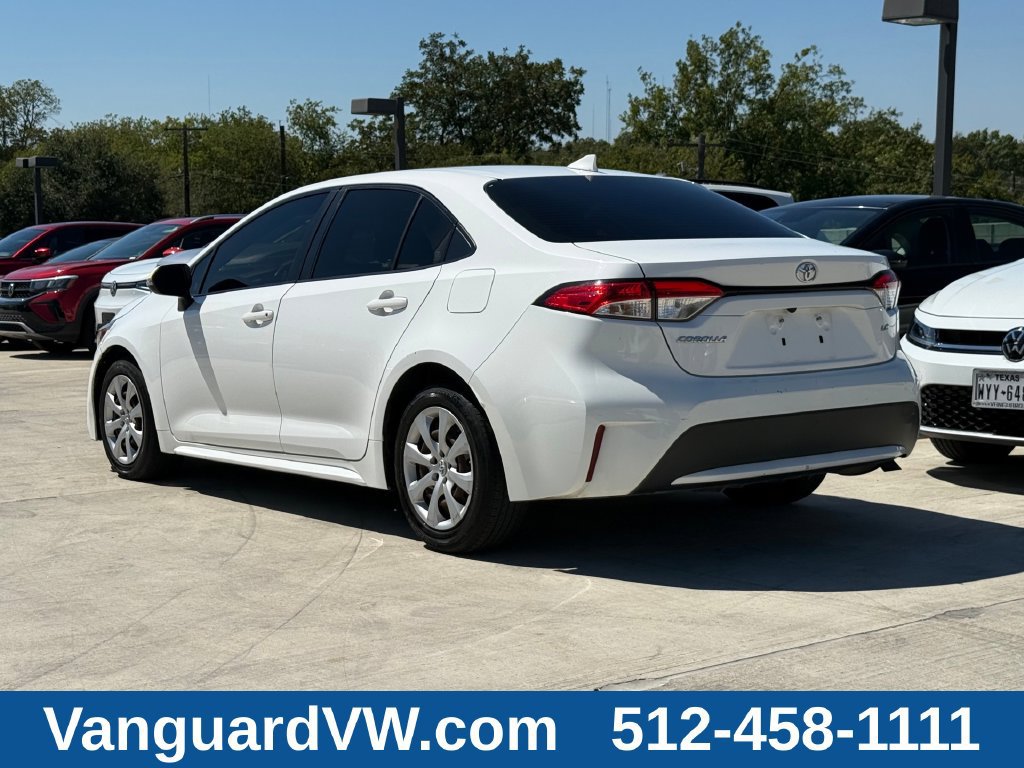 Used 2020 Toyota Corolla LE FWD image 7