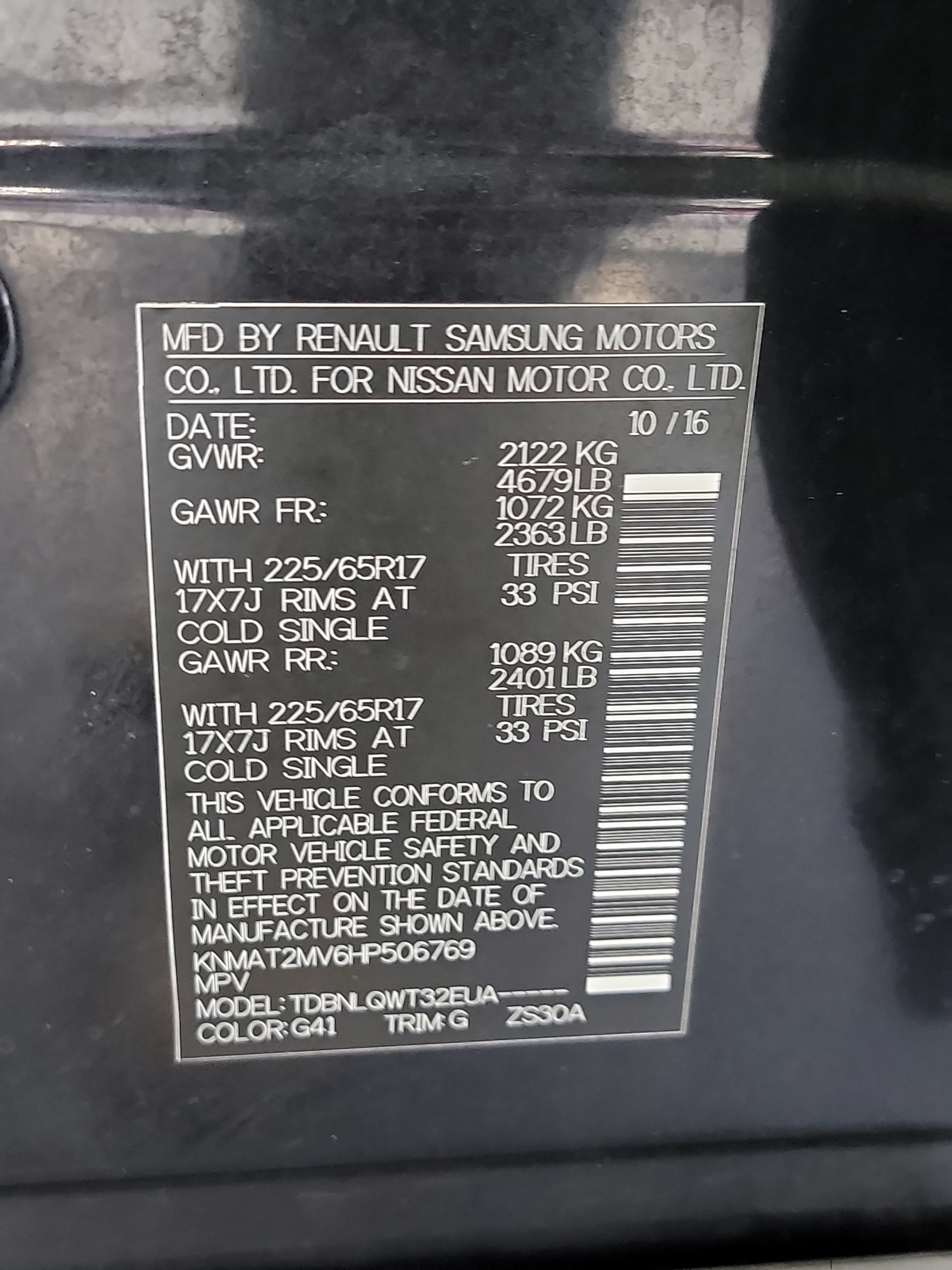 Used 2017 Nissan Rogue SV AWD/4WD image 32
