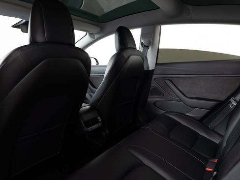 Used 2019 Tesla Model 3 Long Range AWD/4WD image 18
