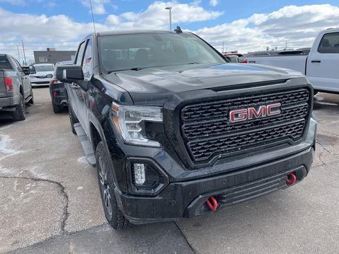 Used 2019 GMC Sierra 1500 AT4 w/ AT4 Premium Package image 23