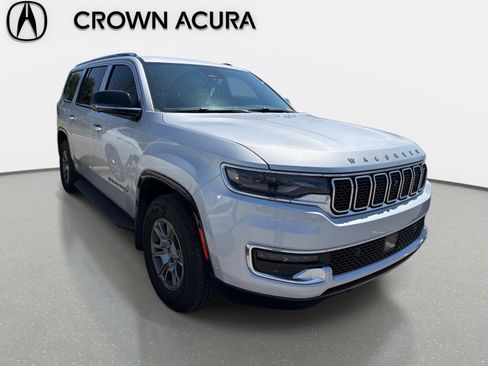 Used 2023 Jeep Wagoneer 4WD w/ Convenience Group I image 7