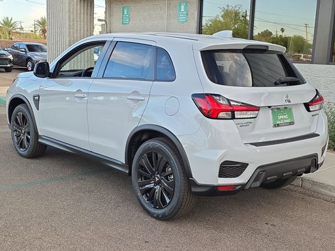 New 2026 Mitsubishi Outlander Sport LE AWD/4WD image 5