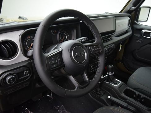 New 2026 Jeep Gladiator Sport image 35